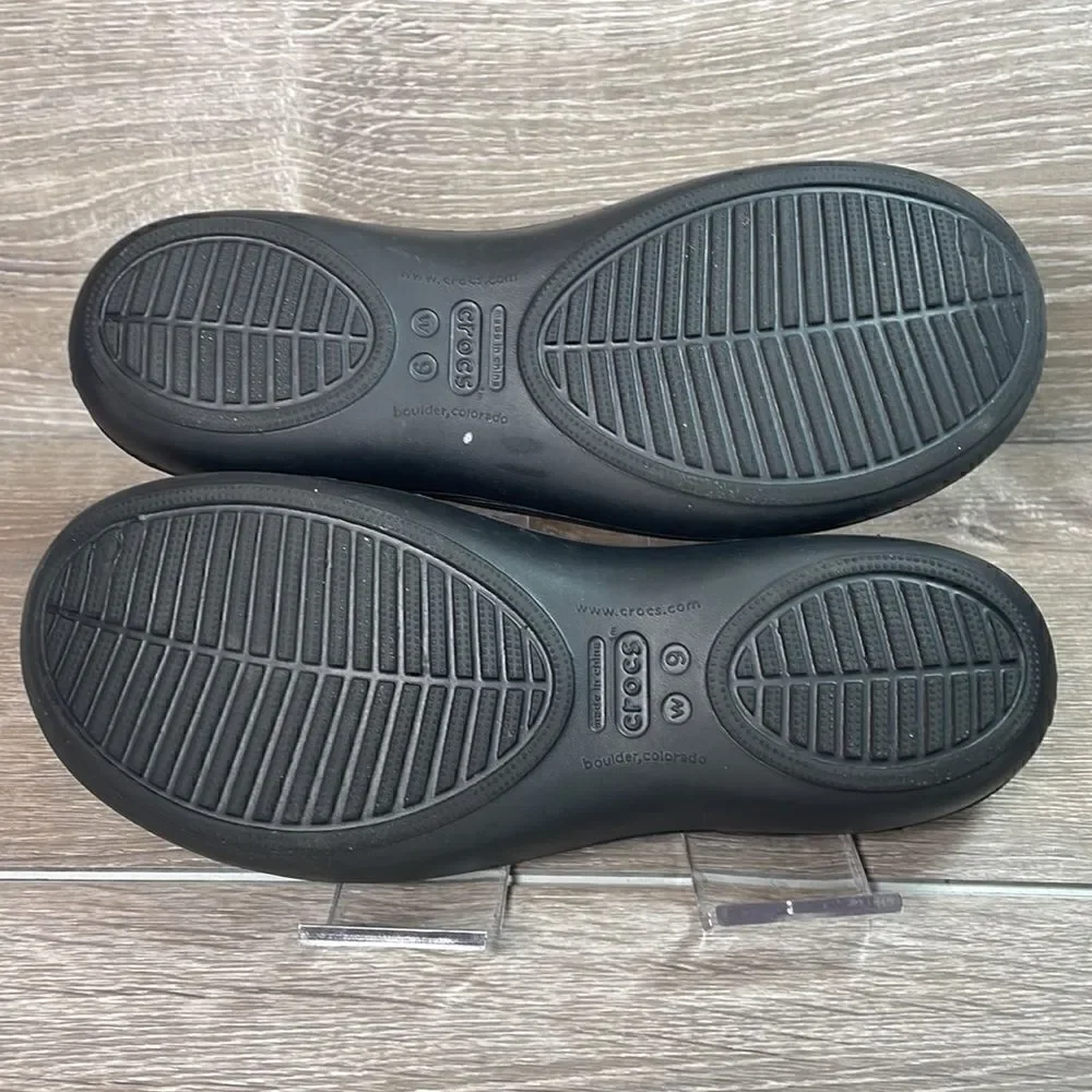 Crocs Thea Slingback Slip On Women’s Size 9 Black Rubber Sandals